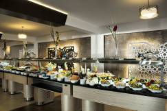EPHESIA HOLIDAY BEACH CLUB Restaurants